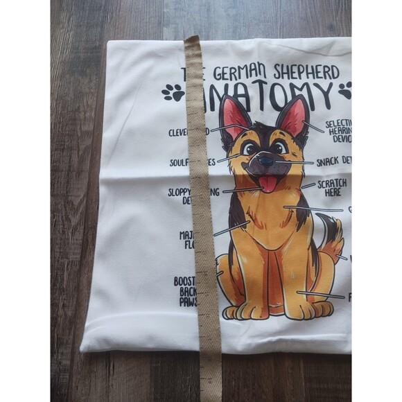 Anatomy of a German Shepherd Pillow Case - Picture 6 of 8